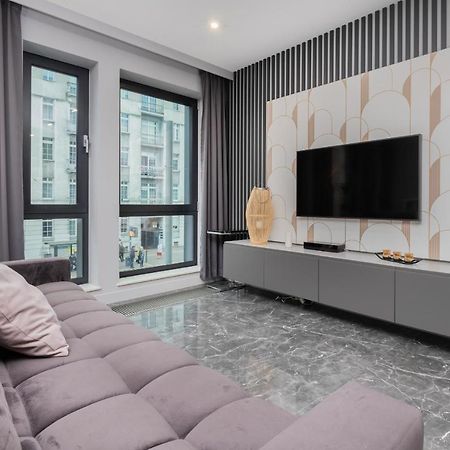 Luxurious Apartment With Two Bedrooms And Parking In Gdynia By Noclegi Renters المظهر الخارجي الصورة