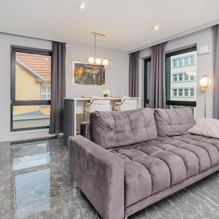 Luxurious Apartment With Two Bedrooms And Parking In Gdynia By Noclegi Renters المظهر الخارجي الصورة